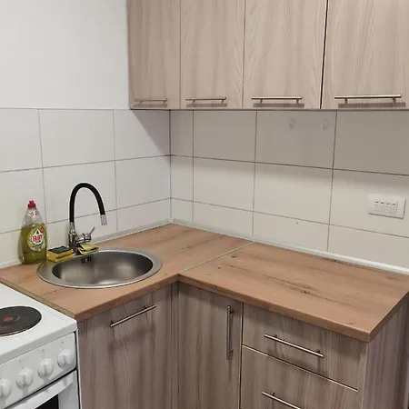 Fontana Apartment フォチャ