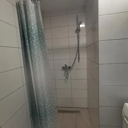 アパート Fontana Apartment *