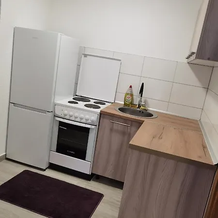 Fontana Apartment アパート フォチャ